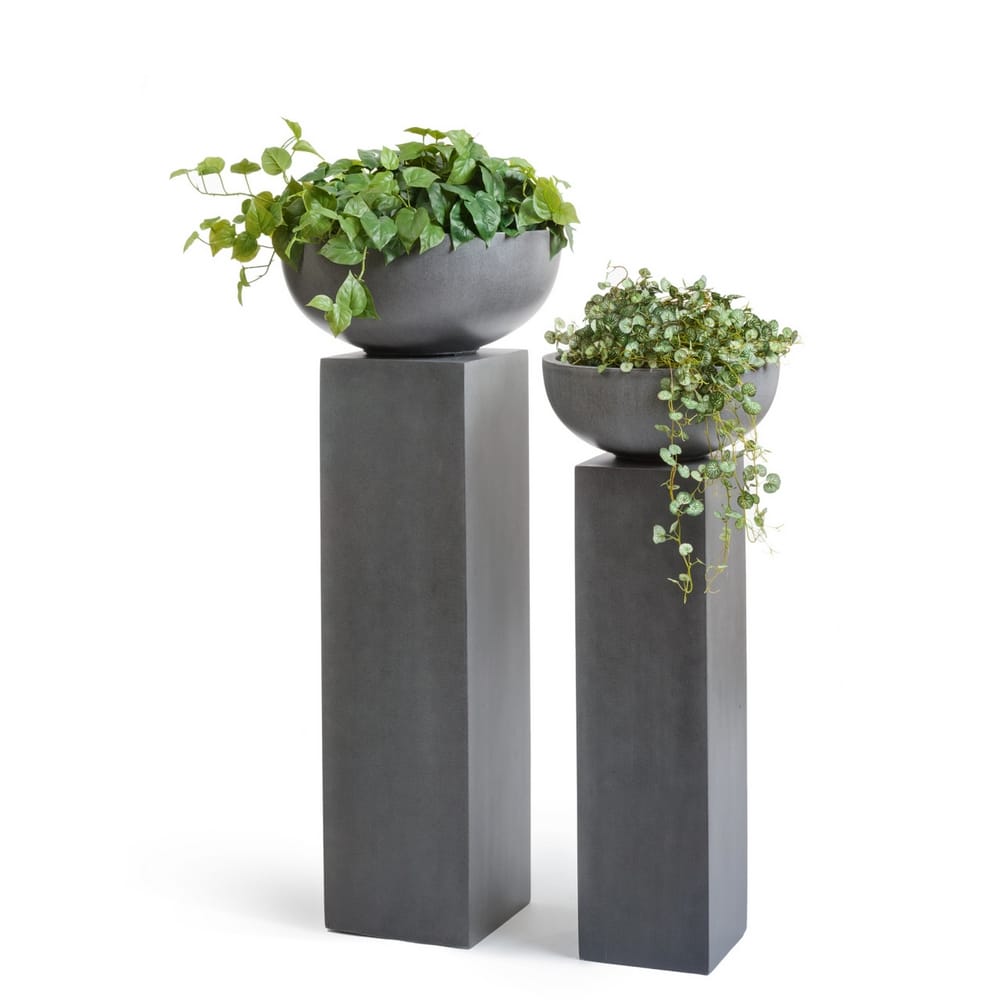 Кашпо TREEZ Effectory Beton Низкая чаша Тёмно-серый бетон — фото в интерьере и реальные пропорции