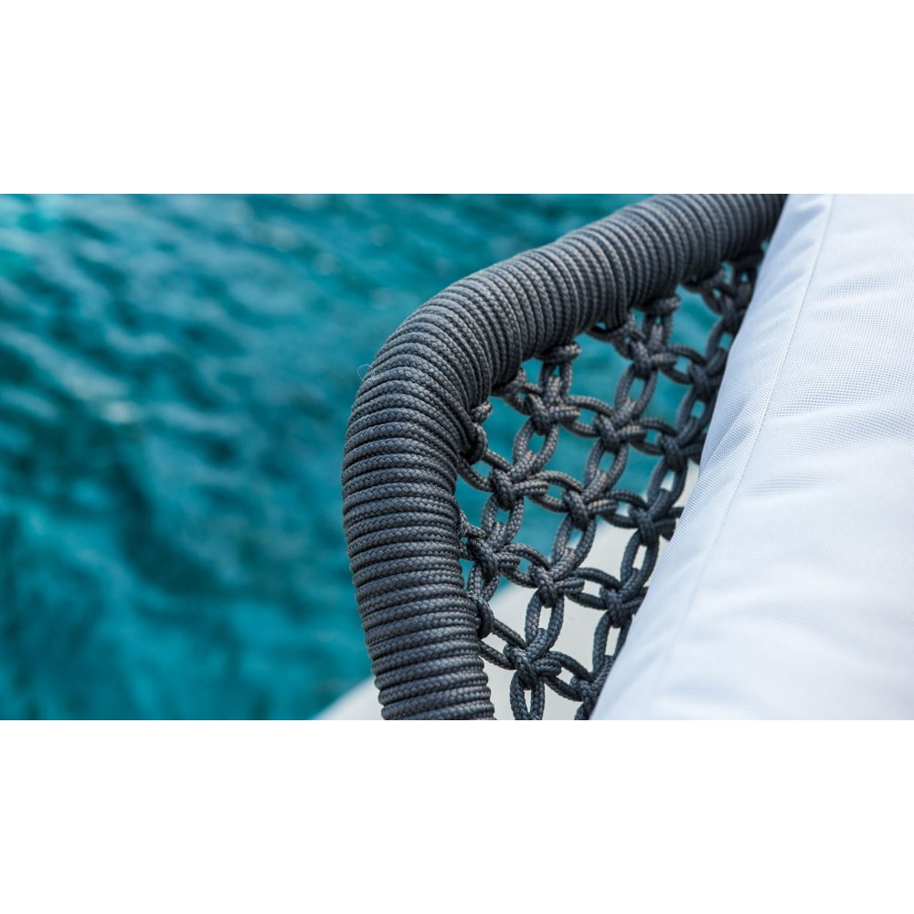 if96655b4rve8kl2cvr57fkrca25io2p MOMA Диван трехместный