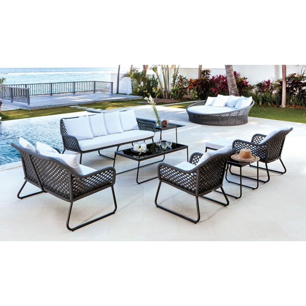 llpvhu42zwpqmpscjwye4hm18542h8hd MOMA Диван трехместный