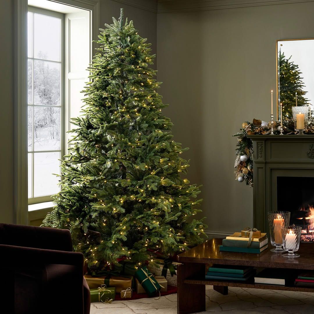 Искусственные ёлки